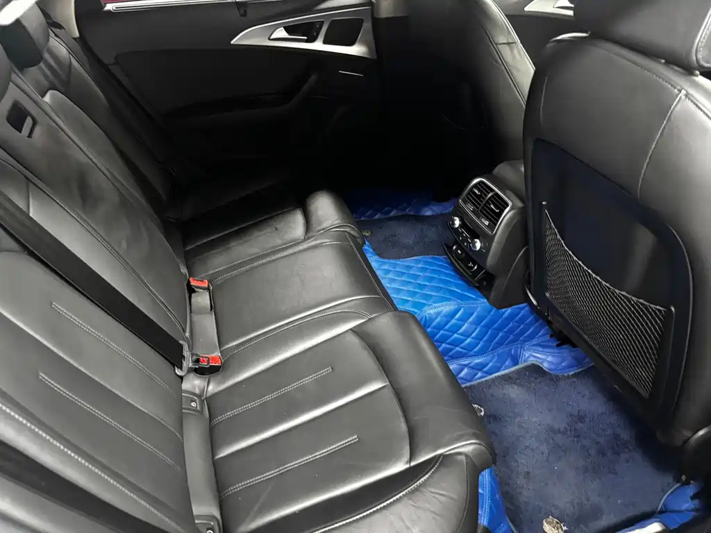 Audi A6L — миниатюра 9