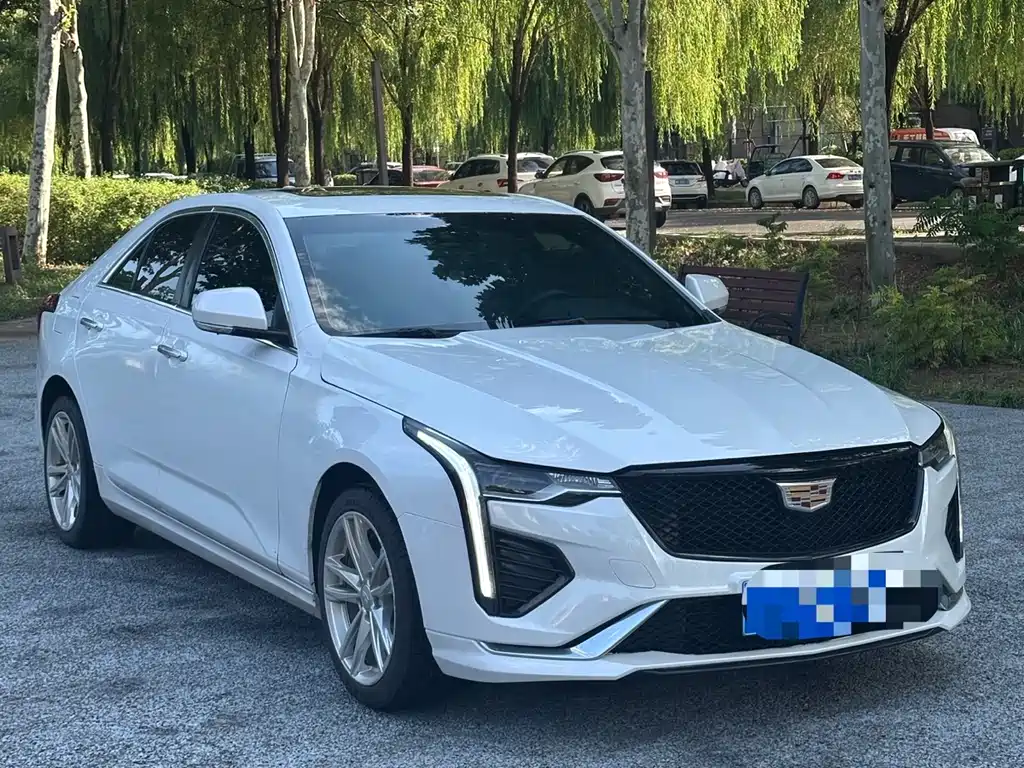 CADILLAC CT4