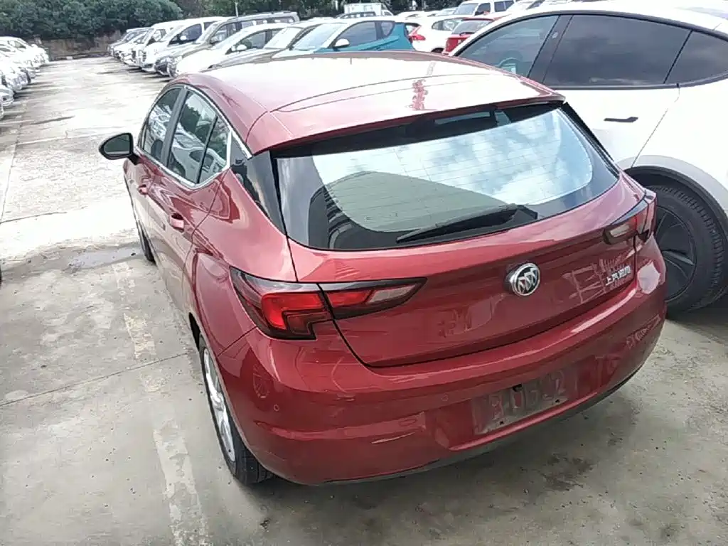Buick Verano — миниатюра 5