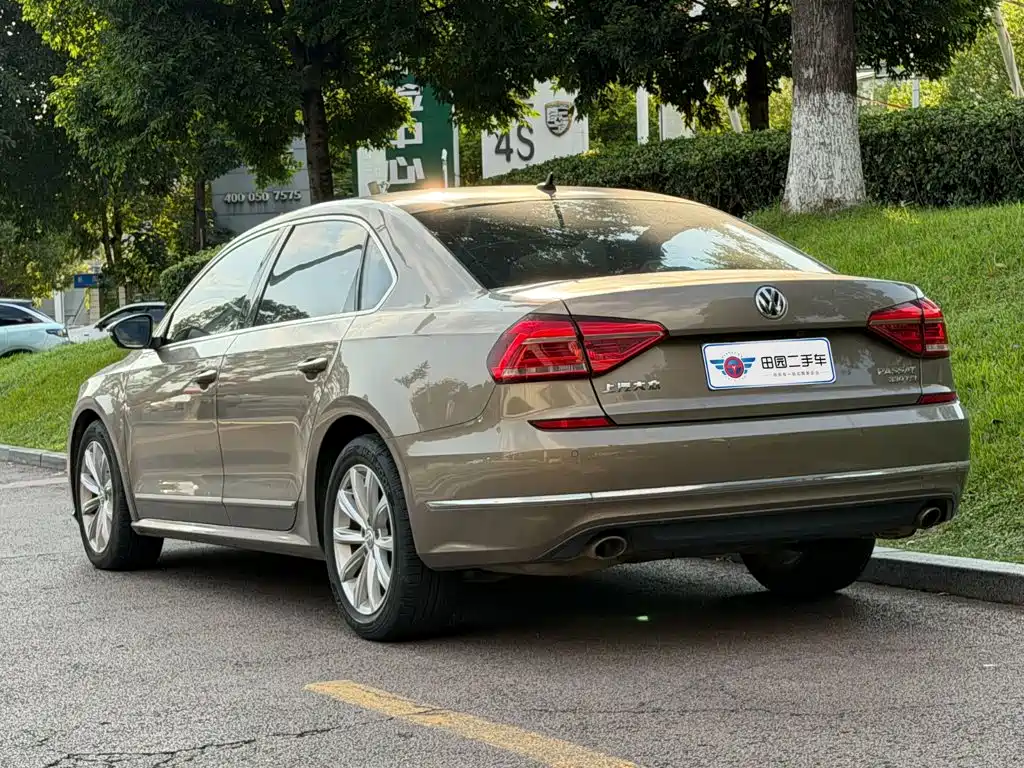 Volkswagen Passat — миниатюра 4