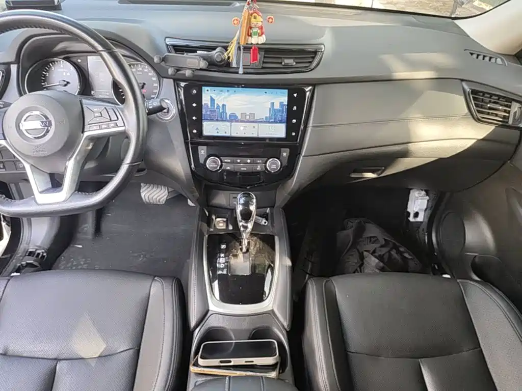 Nissan X-Trail — миниатюра 13