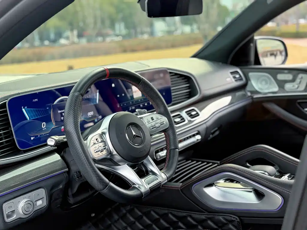 MERCEDES-BENZ GLE COUPE AMG