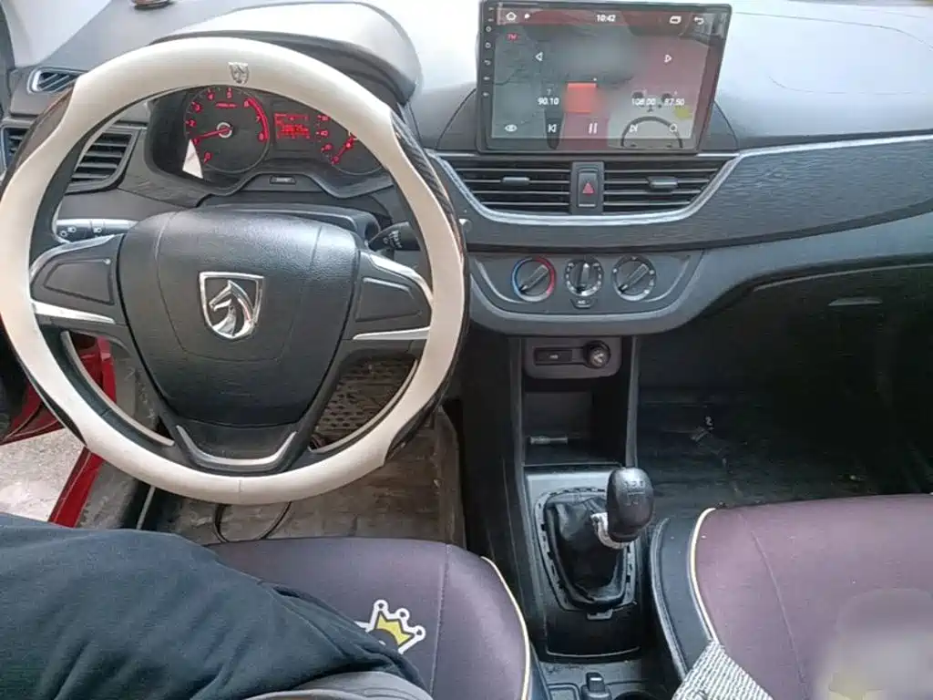 Baojun 310 — миниатюра 10
