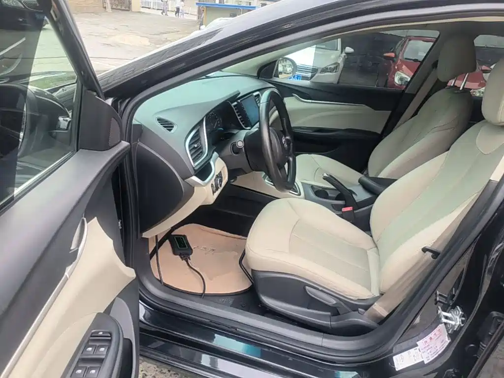 Buick Excelle — миниатюра 16