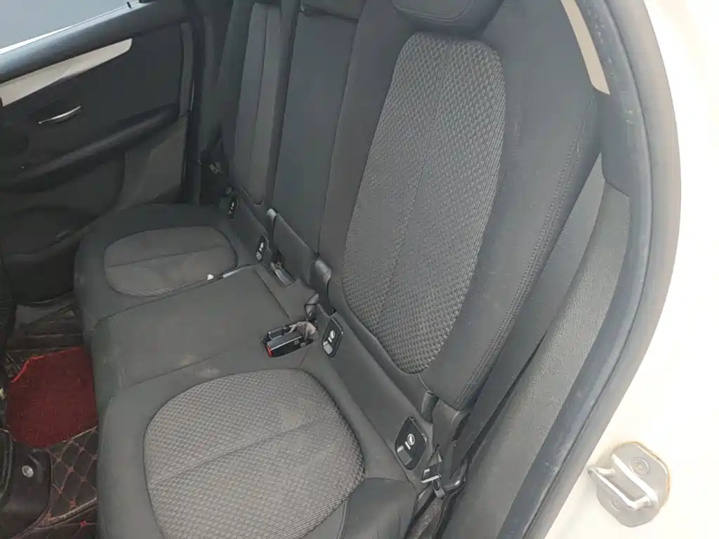 BMW 2 Series Active Tourer — миниатюра 17