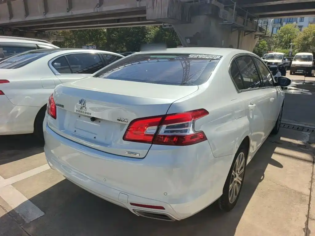 Peugeot 408 — миниатюра 7