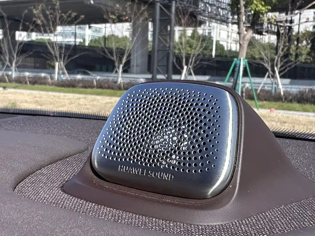 AITO AITO M7 — миниатюра 12