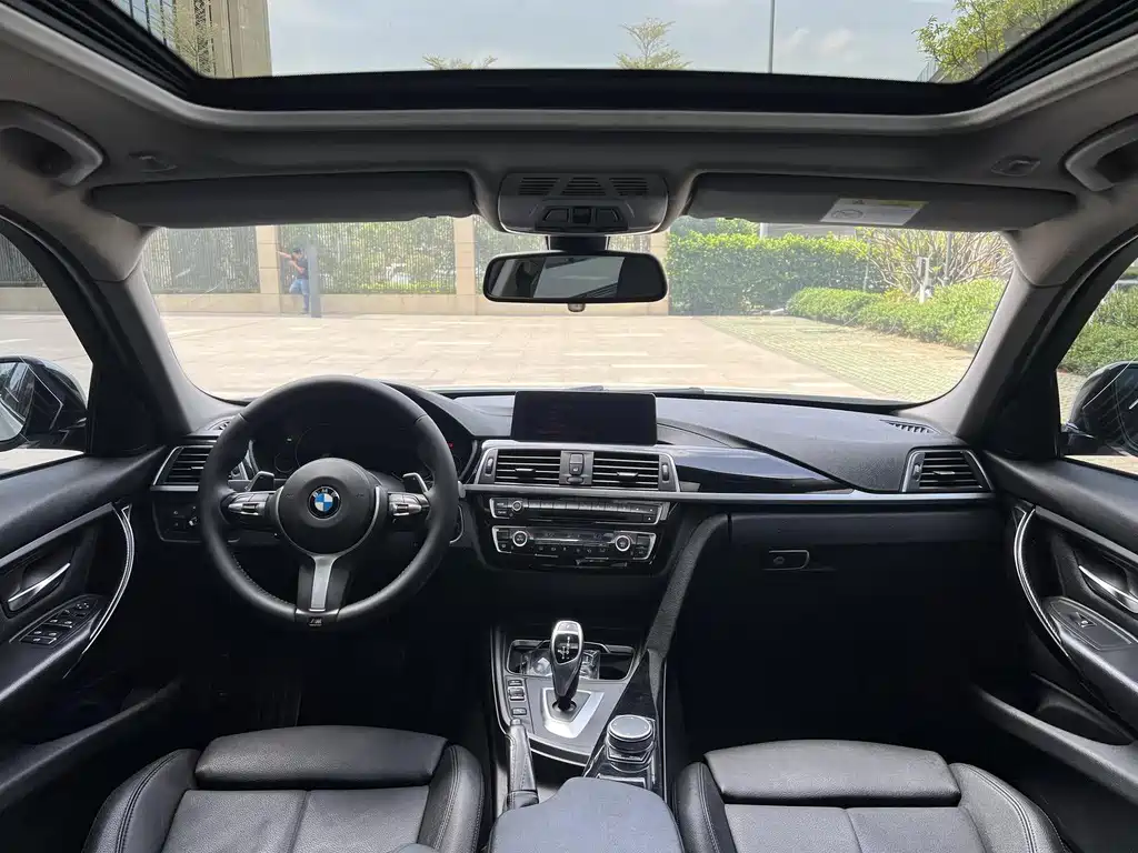 BMW 3 Series — миниатюра 7