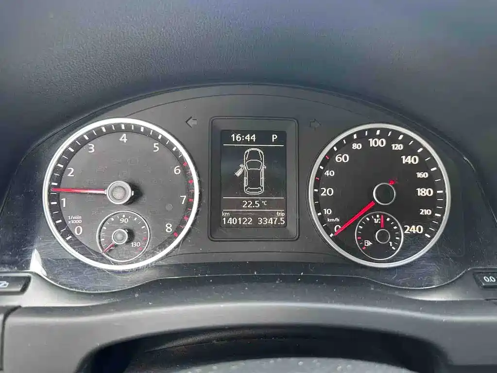 Volkswagen Tiguan — миниатюра 21