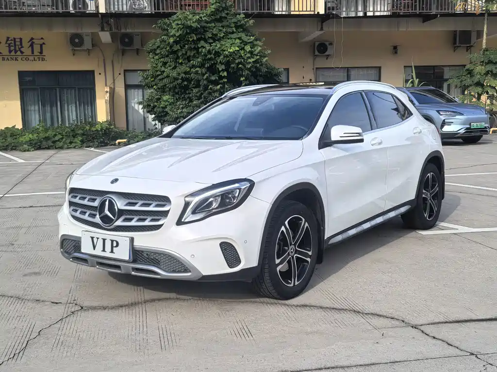 Mercedes-Benz GLA — миниатюра 2