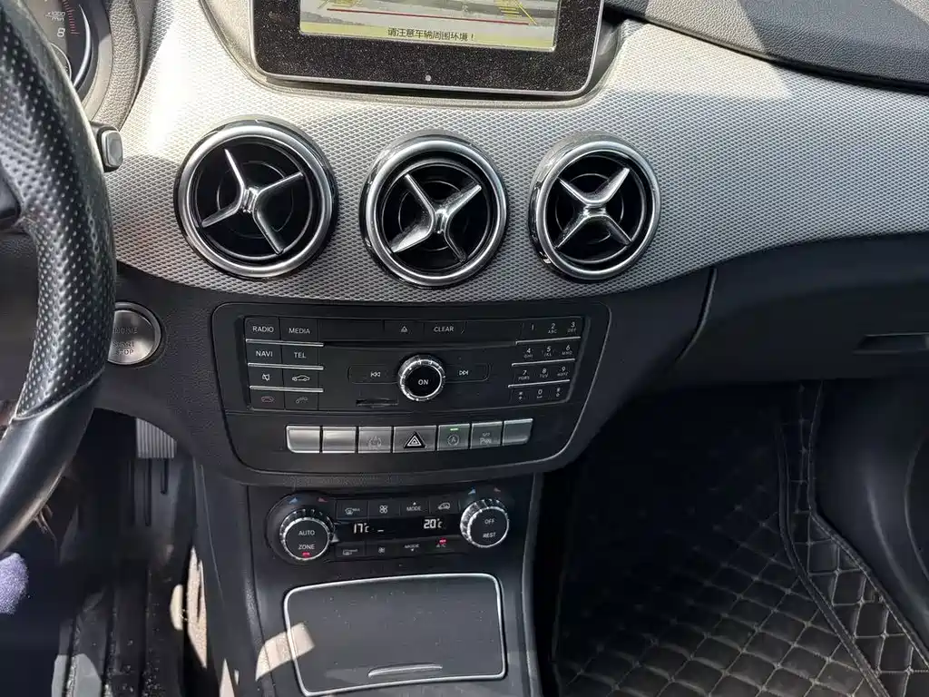 Mercedes-Benz B-Class — миниатюра 4