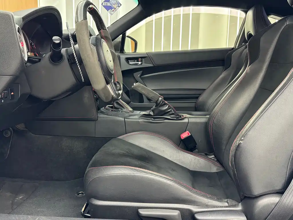 Toyota 86 — миниатюра 12
