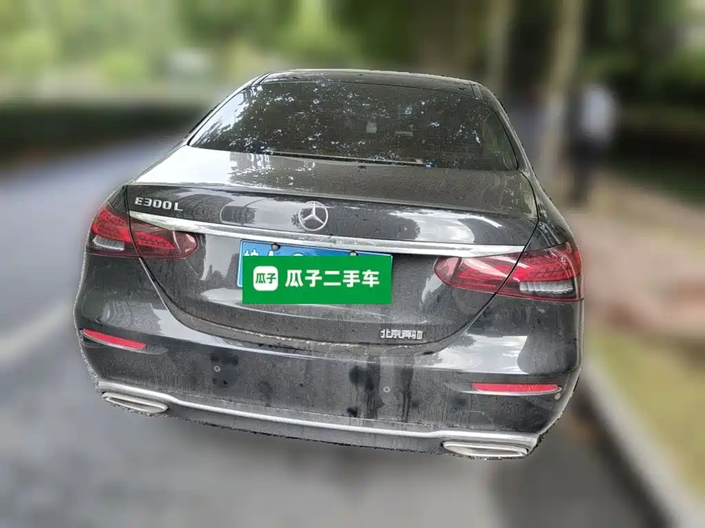 Mercedes-Benz E-Class — миниатюра 3
