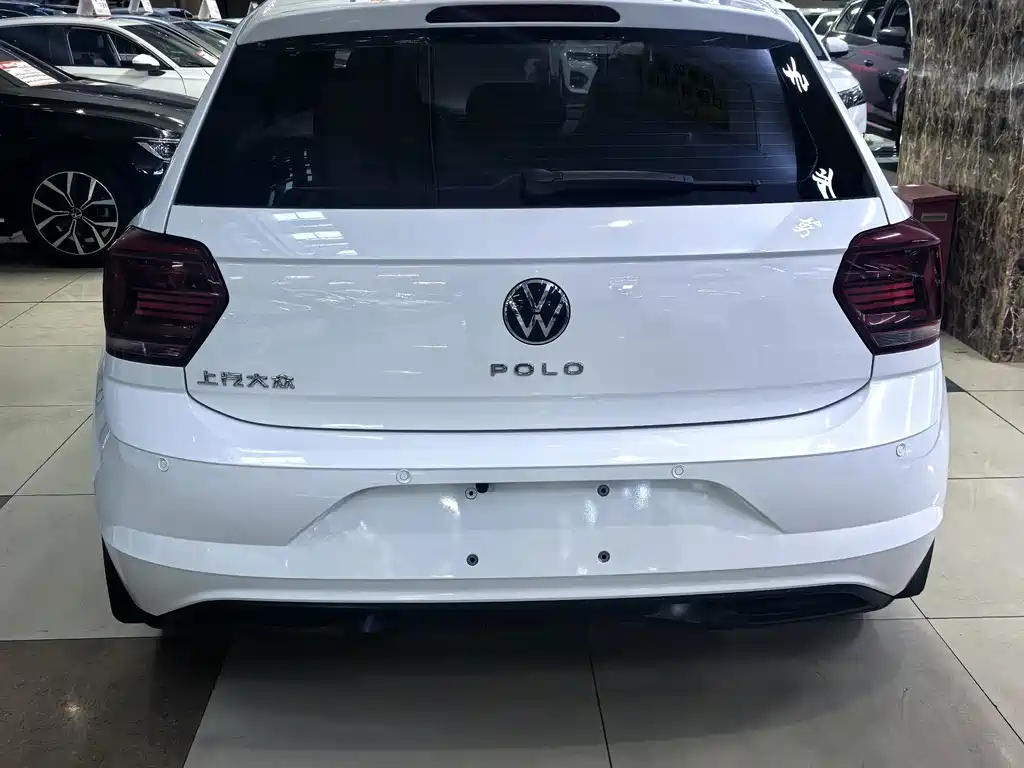 Volkswagen Polo — миниатюра 12