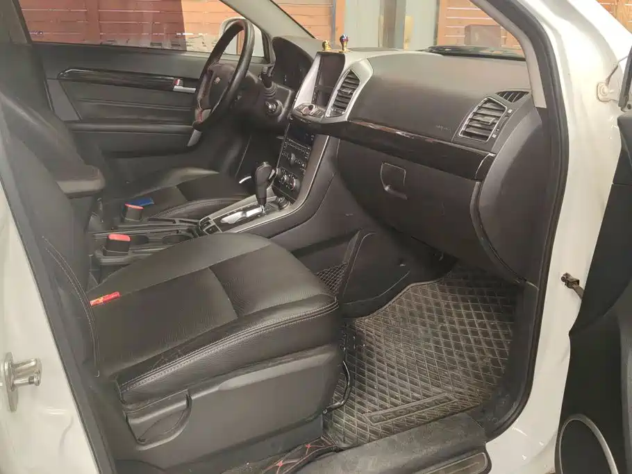 Chevrolet Captiva — миниатюра 8