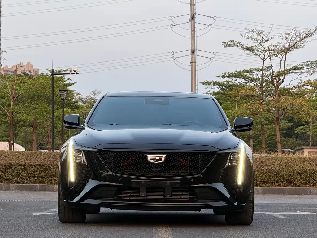 Cadillac CT5 — миниатюра 3