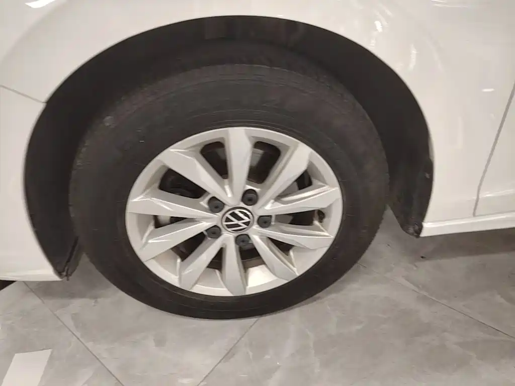 Volkswagen Bora — миниатюра 23