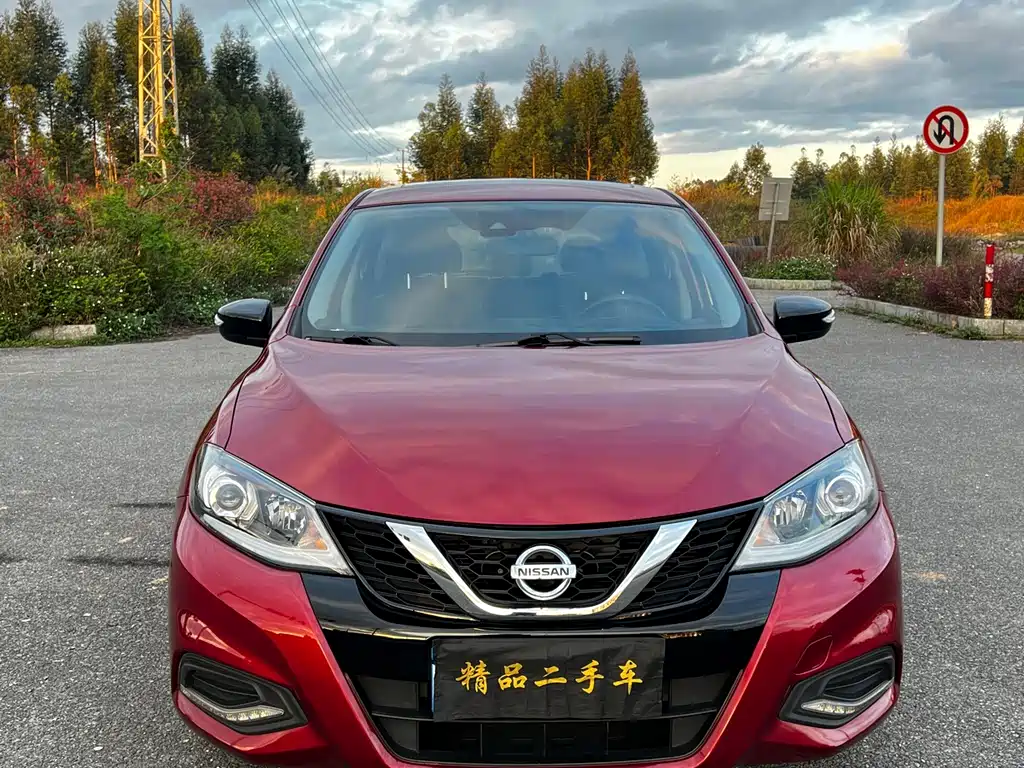 Nissan Tiida 2021 1.6L CVT