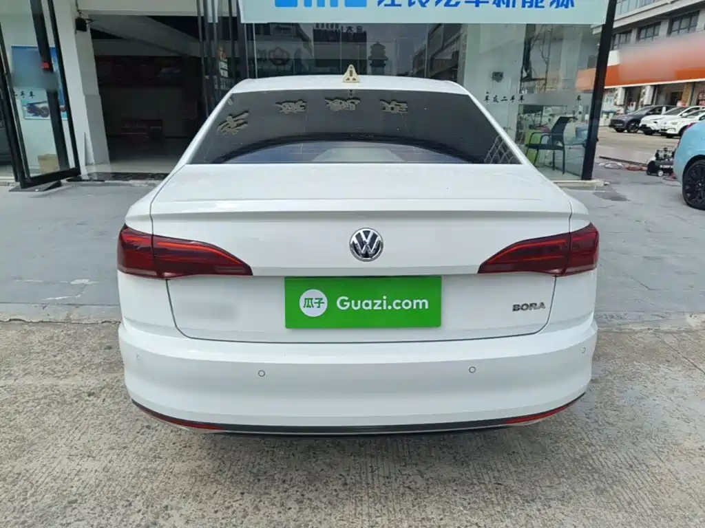 Volkswagen Bora — миниатюра 6
