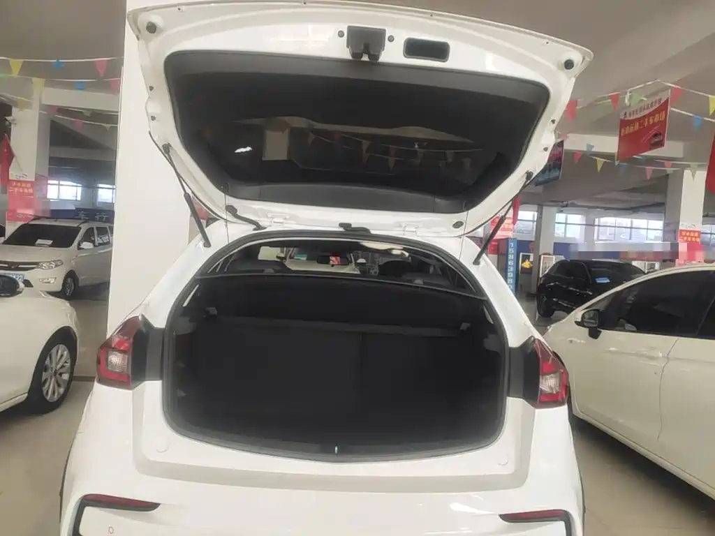 Geely Vision X3 — миниатюра 19