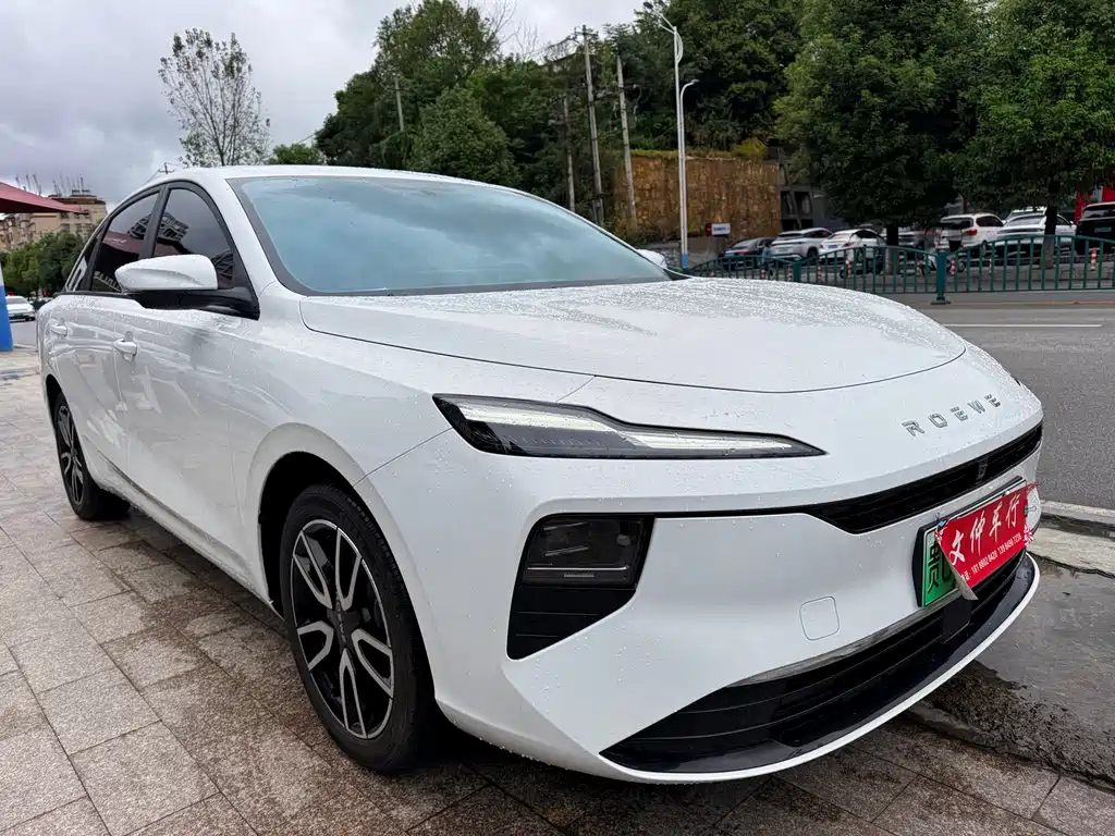 Roewe D6 — миниатюра 3