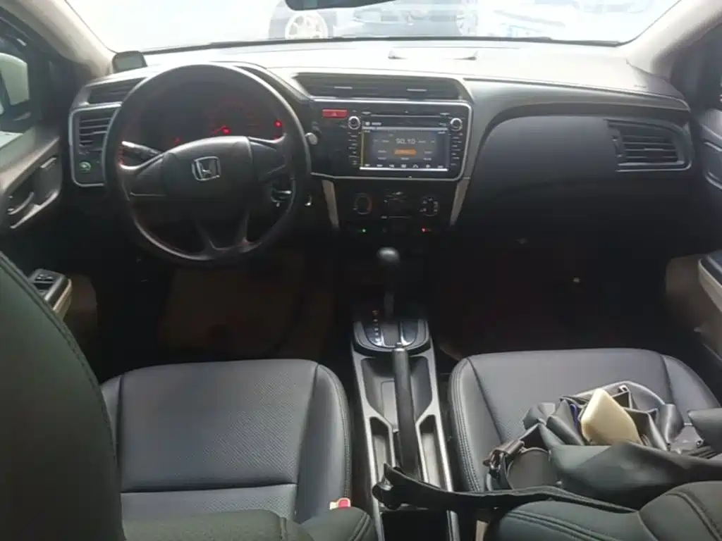Honda City — миниатюра 10