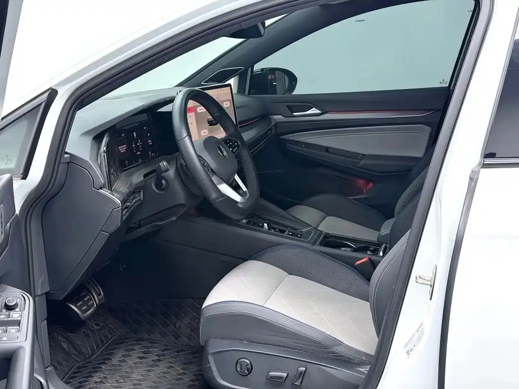 Volkswagen Golf — миниатюра 3