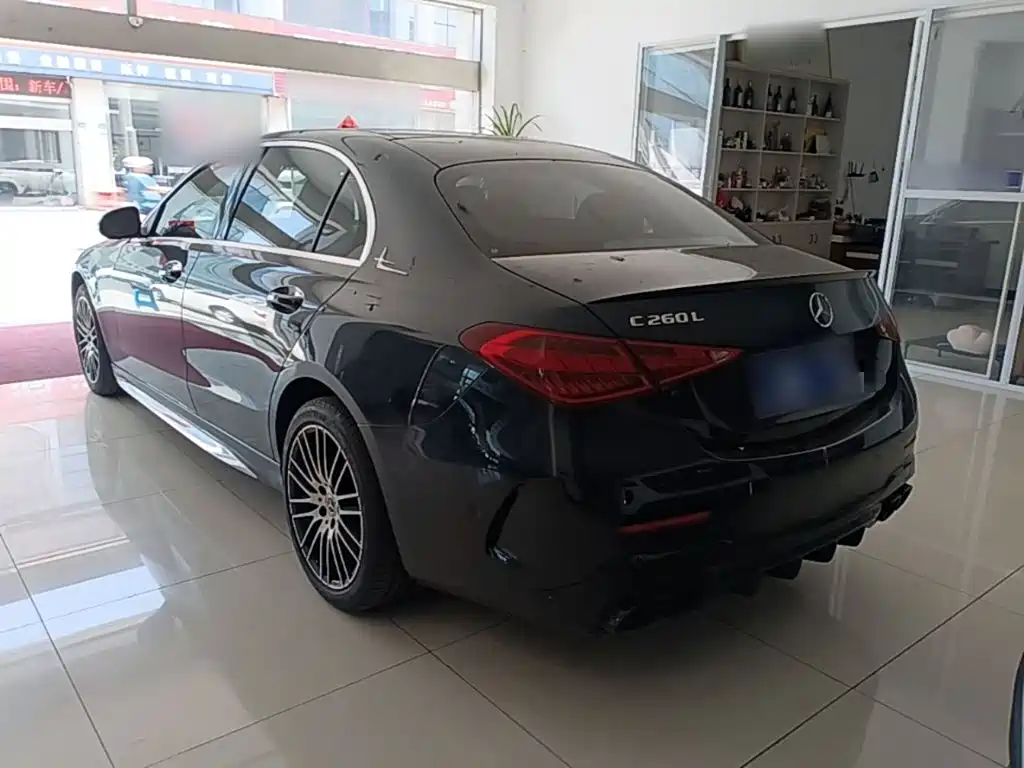 Mercedes-Benz C-Class — миниатюра 5
