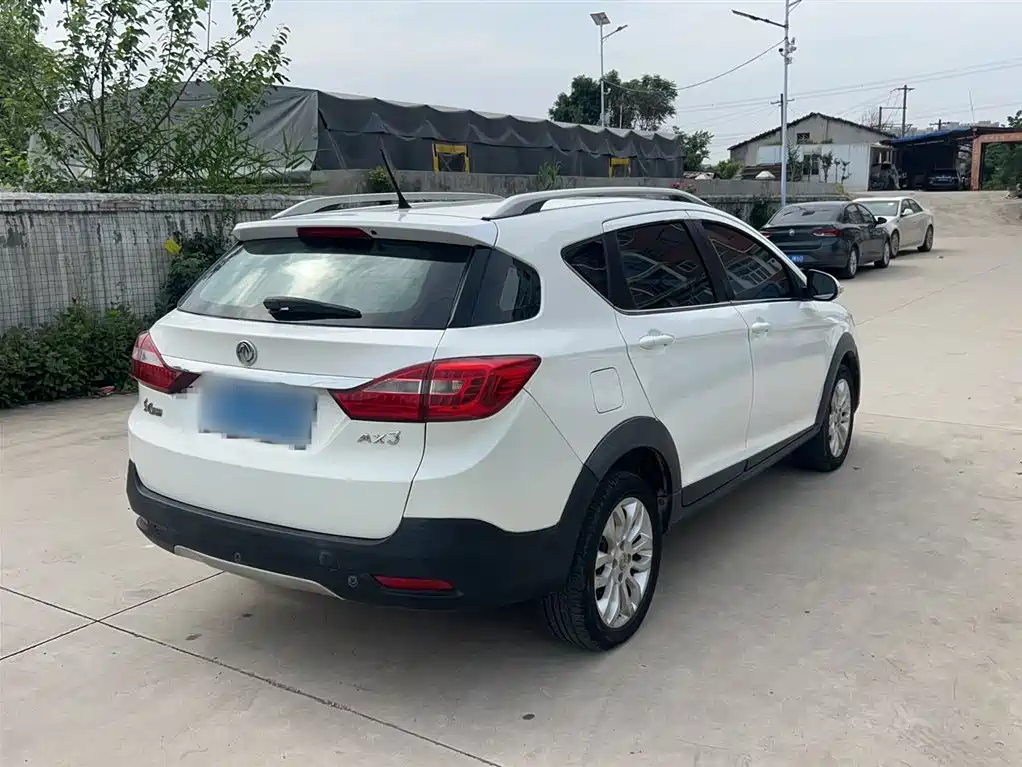 Dongfeng AX3 2016 1.5L AT