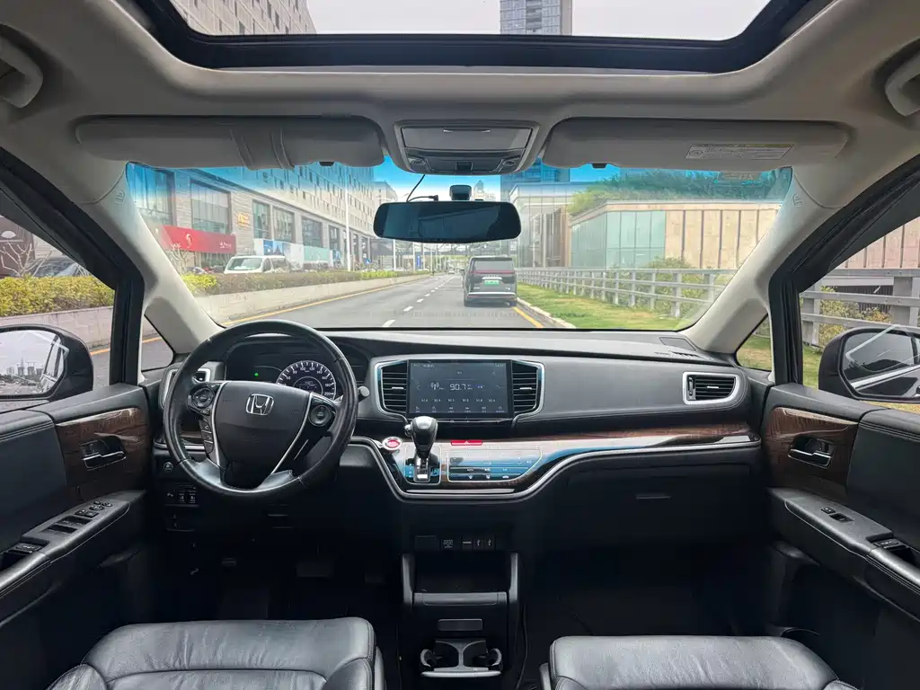 Honda Odyssey — миниатюра 13