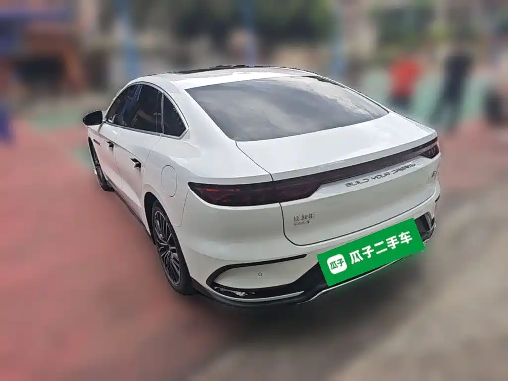BYD Han — миниатюра 7