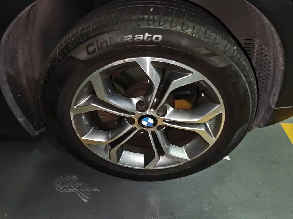 BMW X3 (Import) — миниатюра 24