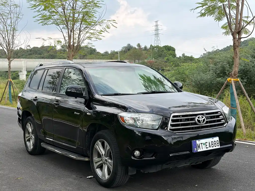 Toyota Highlander — миниатюра 3