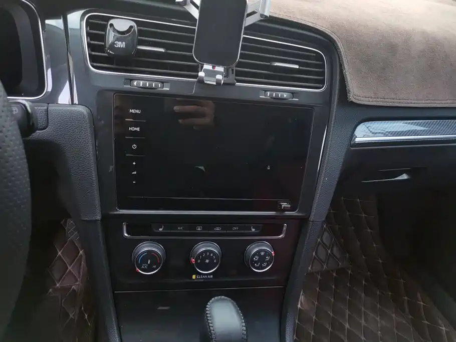 Volkswagen Golf — миниатюра 13