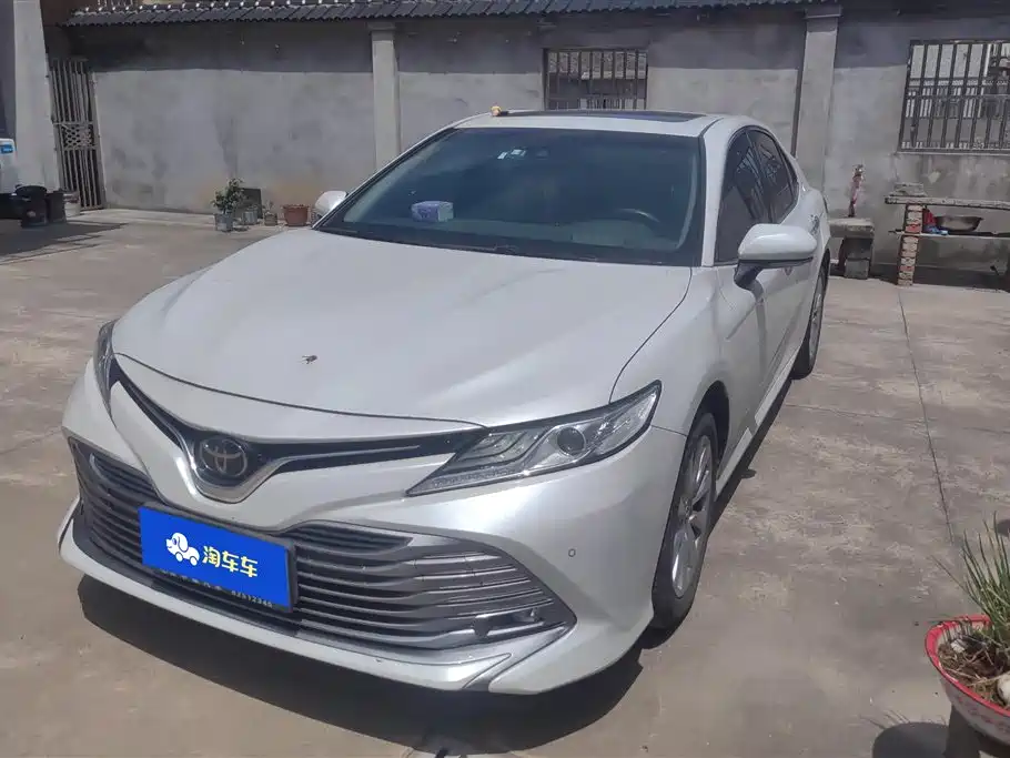 Toyota Camry 2020