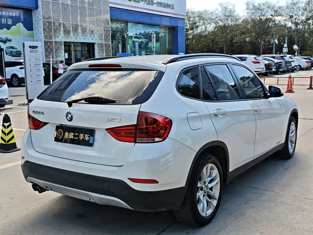 BMW X1 — миниатюра 2
