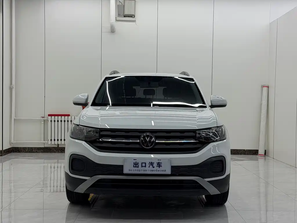 Volkswagen Tacqua 1.5L Auto Joy Connected Edition, фото 2