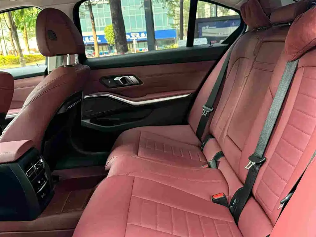BMW 3 Series — миниатюра 10