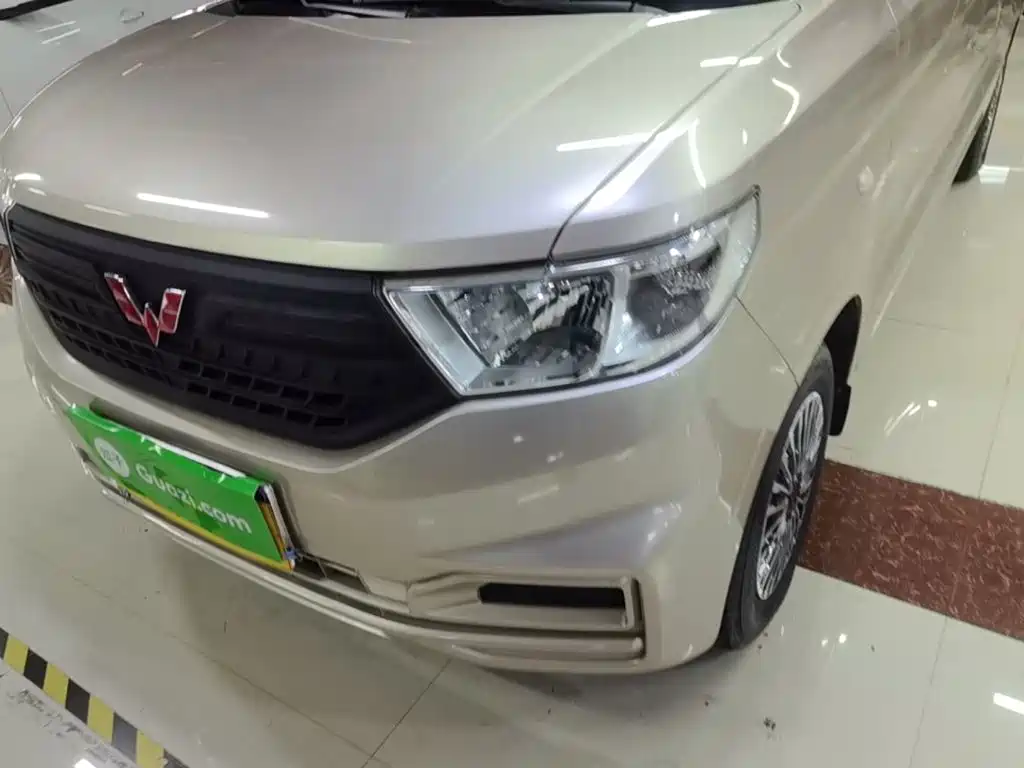 Wuling Hongguang V — миниатюра 24