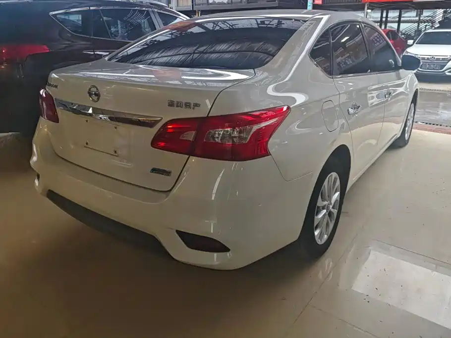 Nissan Sylphy — миниатюра 3