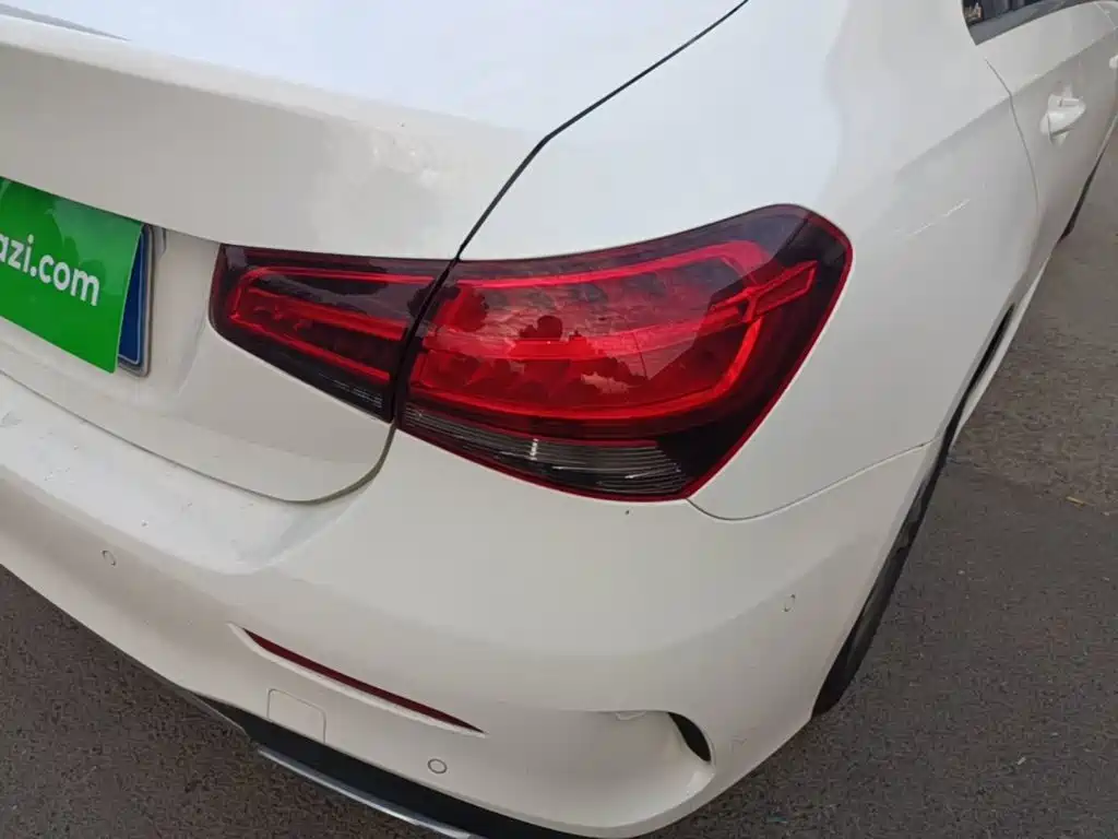 Mercedes-Benz A-Class — миниатюра 8