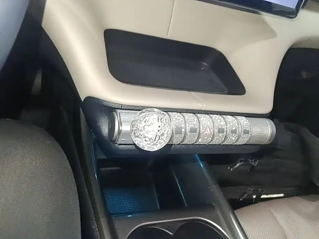 BYD Dolphin — миниатюра 14