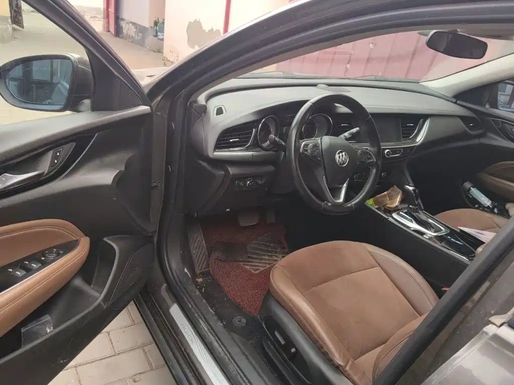 Buick Regal — миниатюра 17