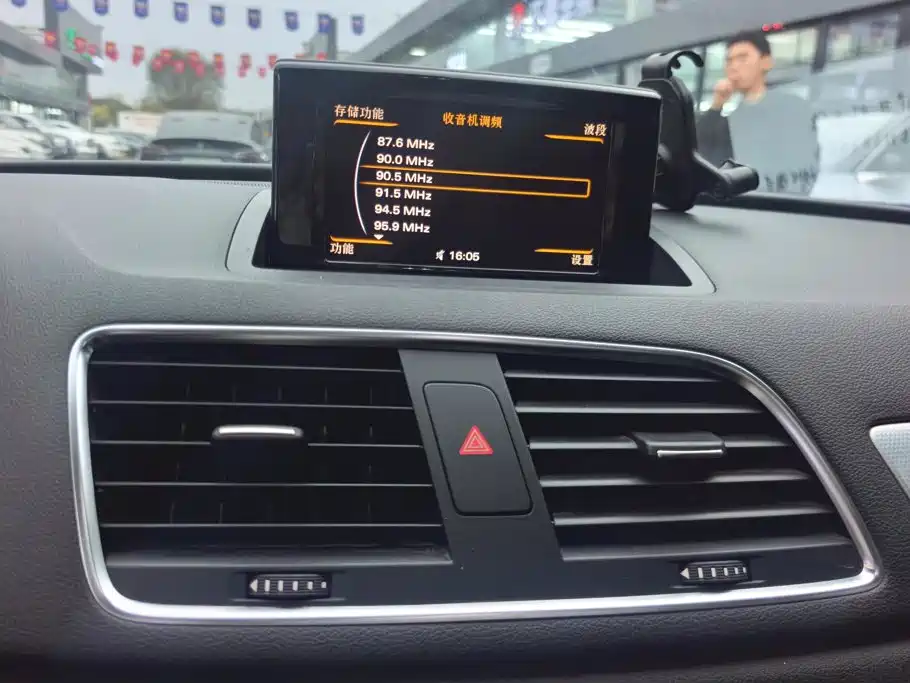 Audi Q3 — миниатюра 13