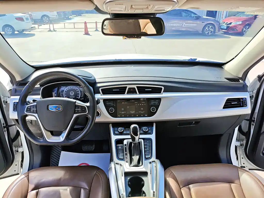 Geely Boyue — миниатюра 10