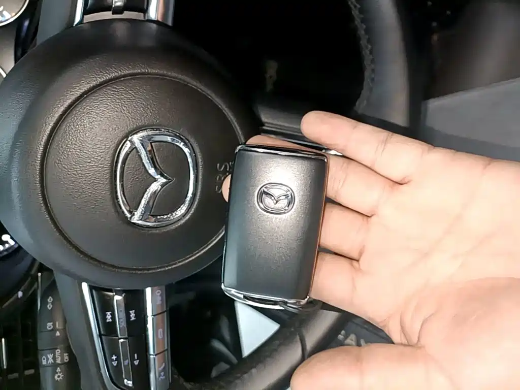 Mazda 3 Axela — миниатюра 9