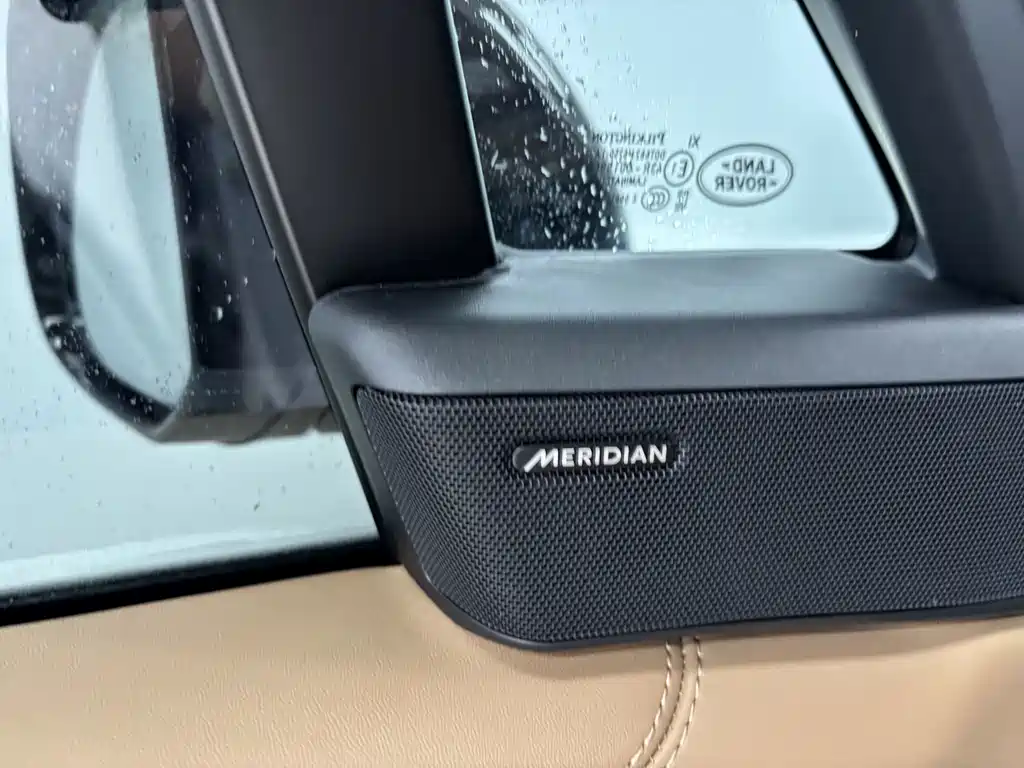 Land Rover Range Rover — миниатюра 11