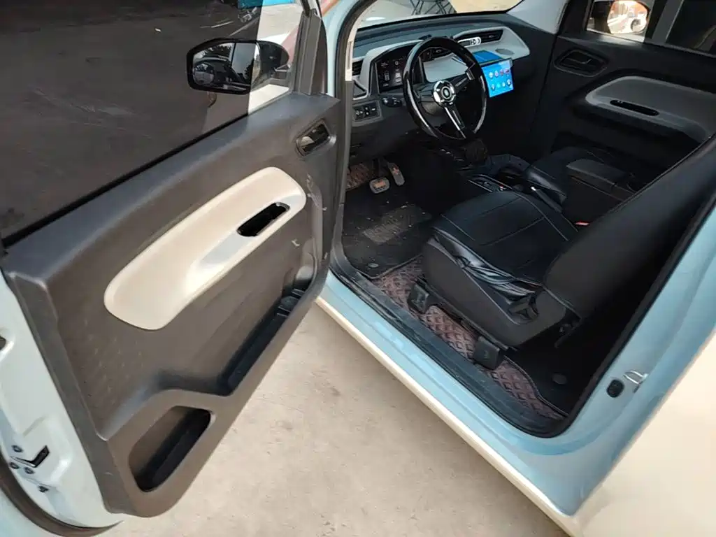 Wuling MINIEV — миниатюра 16