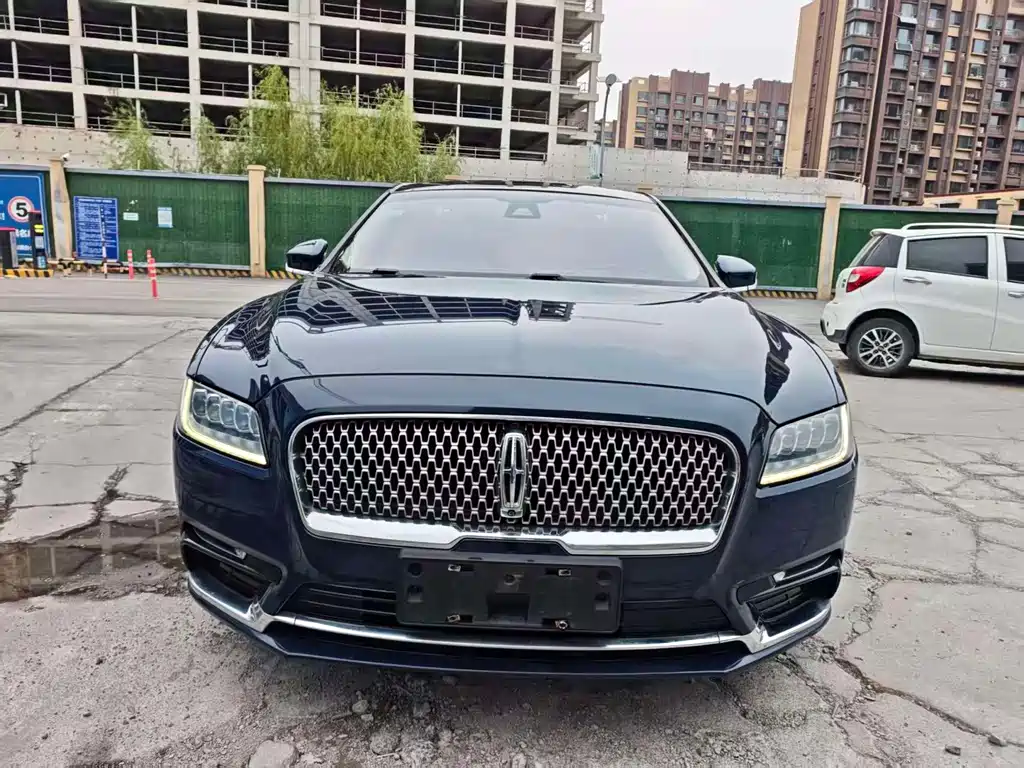 Lincoln Continental — миниатюра 2