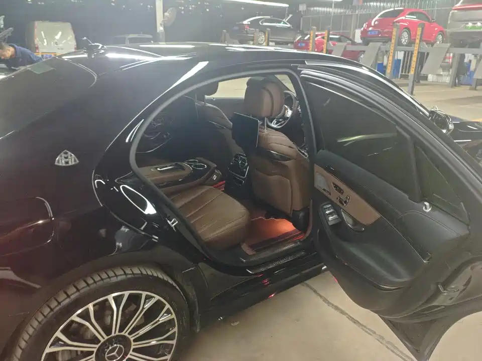 Mercedes-Benz S-Class — миниатюра 6